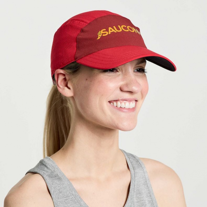 Red Saucony Outpace Women\'s Hat | ISRAEL DMYWCL